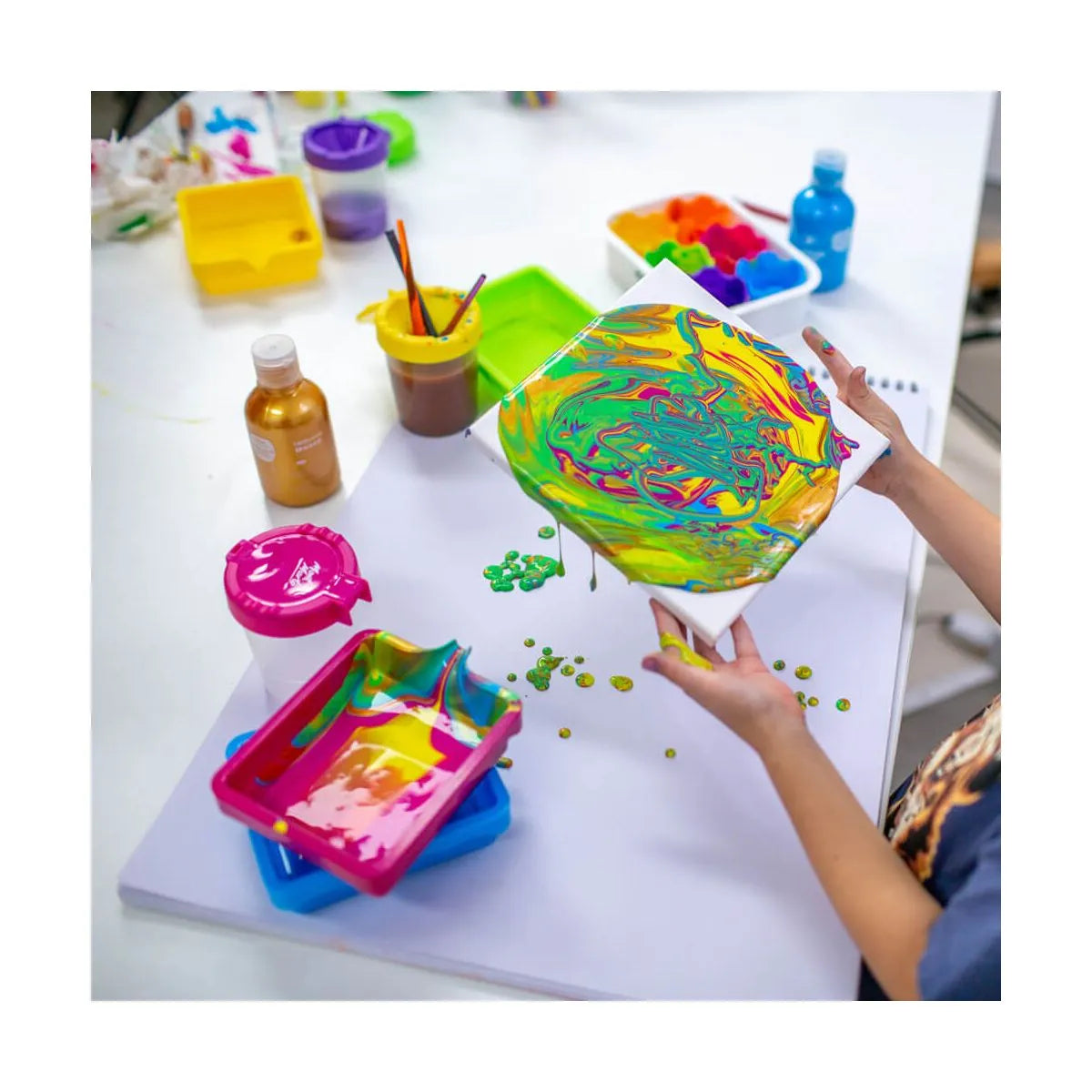 Paint Pouring trays 4pc