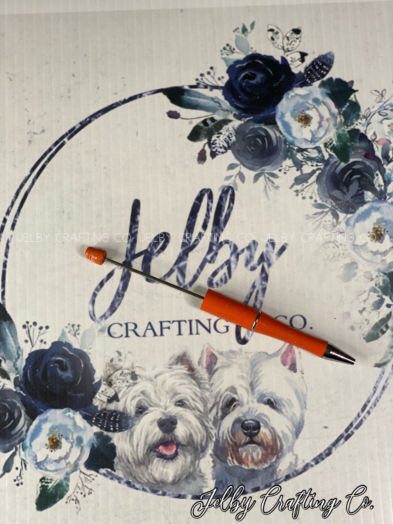 Beadable plastic pen