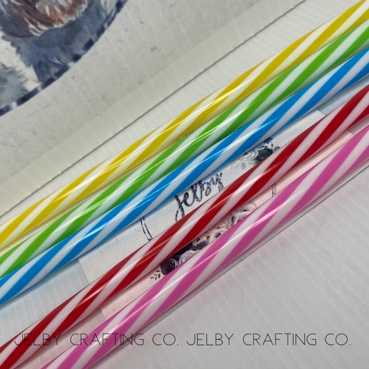 Swirl straws